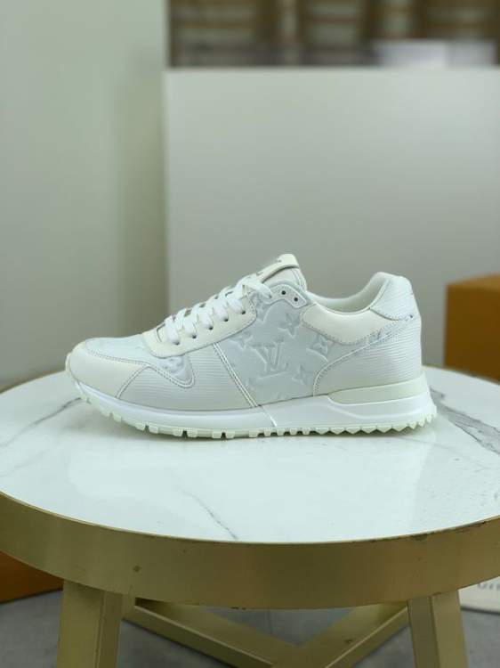 Picture of Louis Vuitton Shoes _SKULVsz38-46mnf064517204